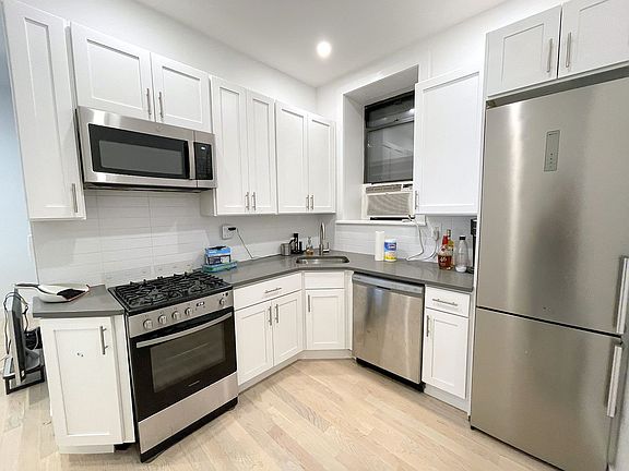 2nd image of 20 Morningside Ave #1AC