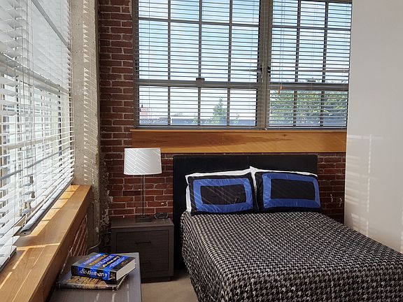 Tons of windows