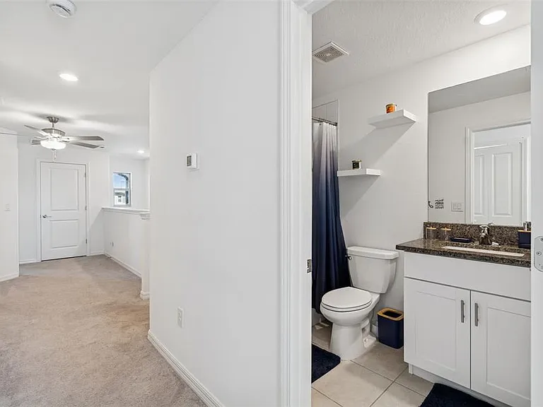 21818 Lyonia Ln — Photo 13