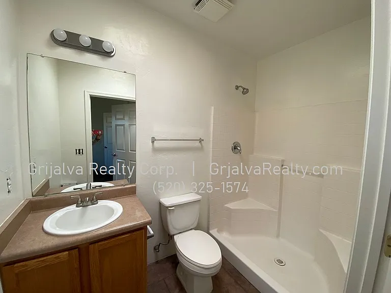 2645 Edith — Photo 9