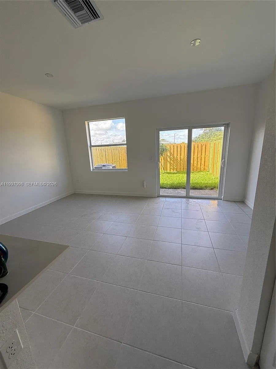 Building Photo - 17907 SW 356th Ter #17907
