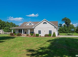 11816 Strawberry Rd, Carbondale, IL 62901