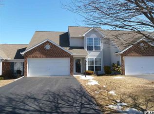 27 Ridgeway Dr, Carlisle, PA 17015