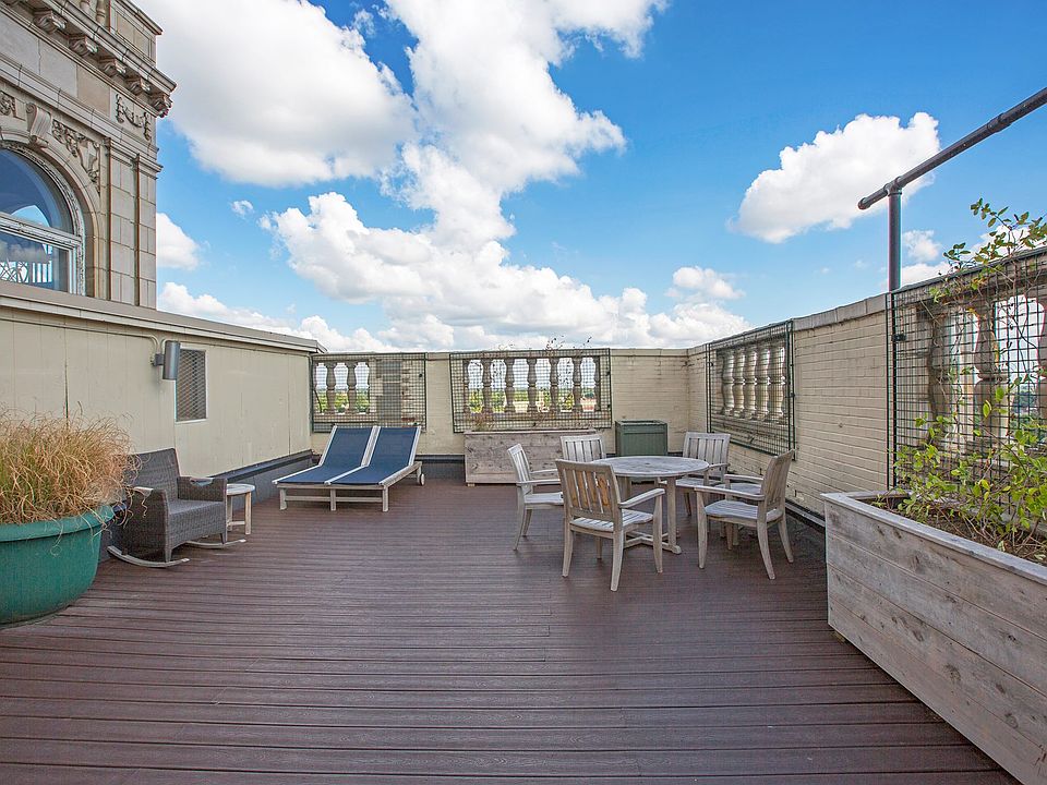 1st image of 275 Union Blvd #4160989