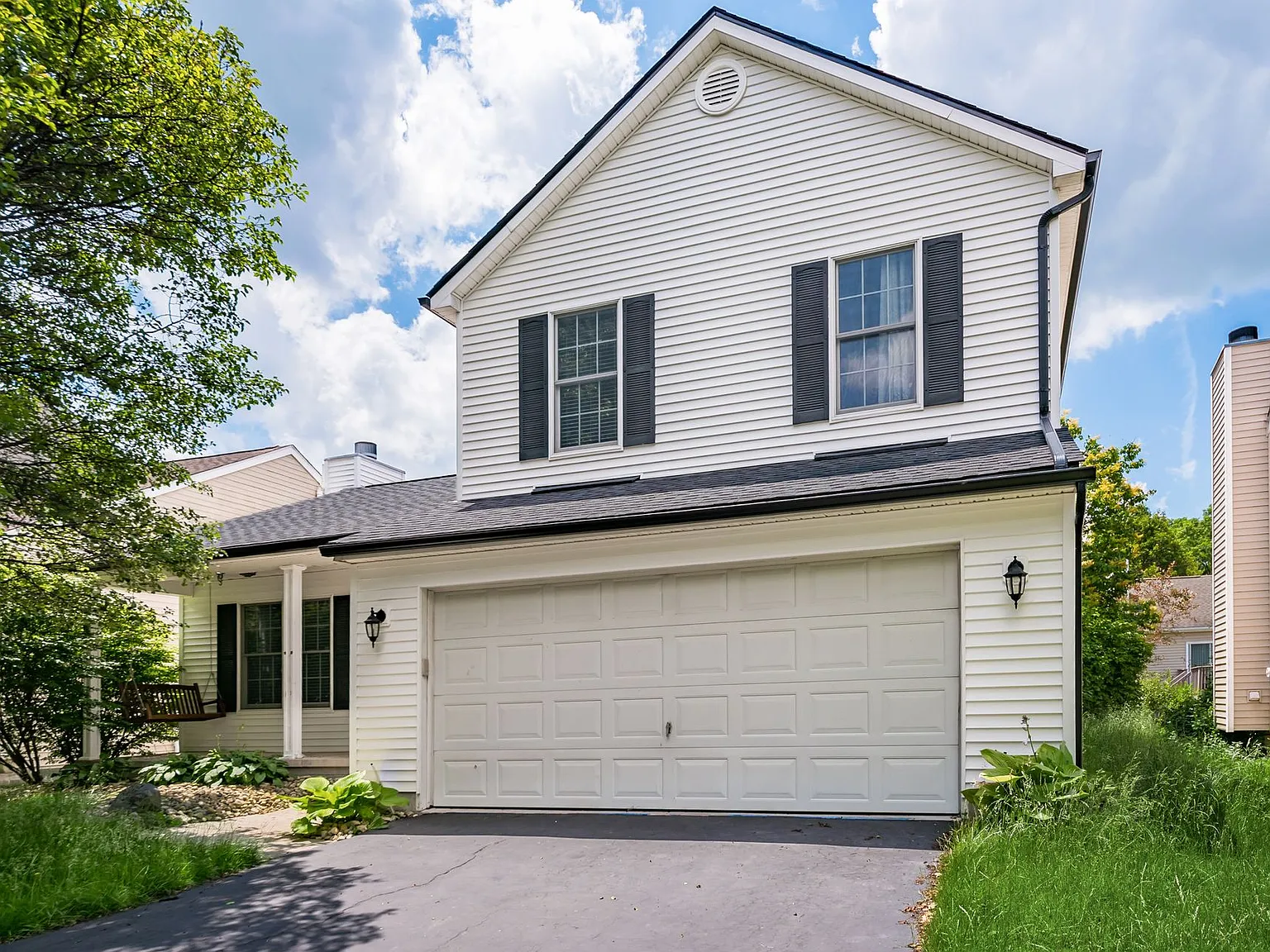 8607 Clover Glade Dr — Photo 2