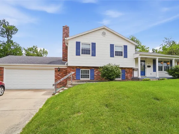 945 Kenbrook Dr, Vandalia, OH 45377