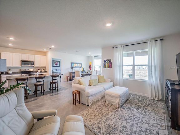3rd image of 4885 PANGA AVENUE