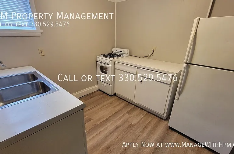 551 Allyn St #3 — Photo 9