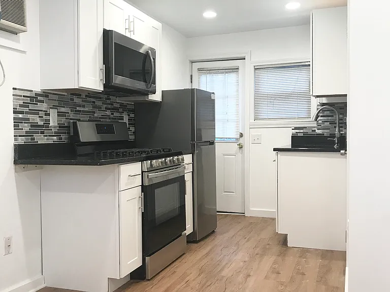 95A Beacon St — Photo 1