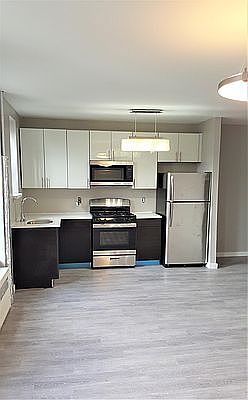 1st image of 1351 Eastern Pkwy #32
