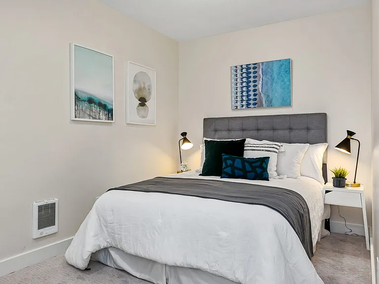 2440 Western Ave #604 — Photo 5