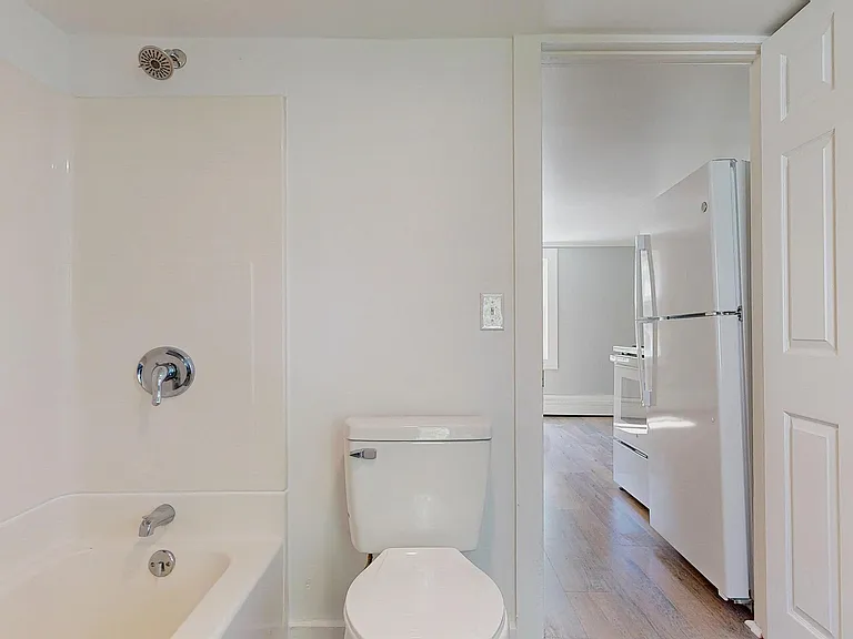 10 Riverbank Ct — Photo 8