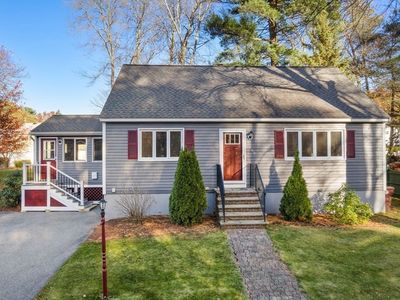 102 Montgomery Ave, Lowell, MA, 01851