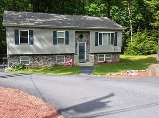 213 Buck Ridge Dr, Drums, PA 18222