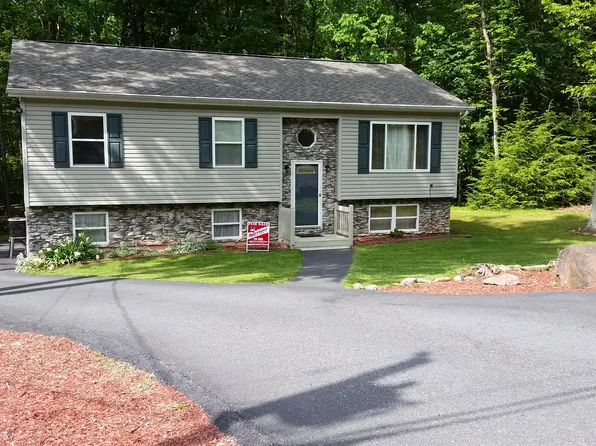 213 Buck Ridge Dr, Drums, PA 18222