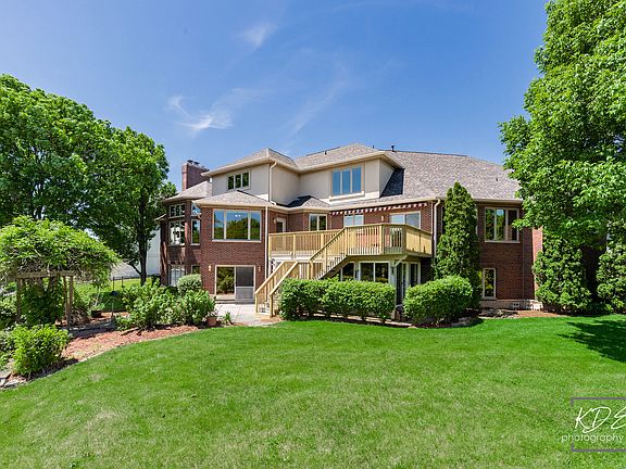 5th image of 22625 Marina Dr
