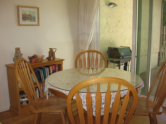 4th image of 2277 Gladwin Dr