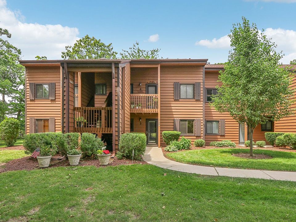 1st image of 7020 238th Ave #3