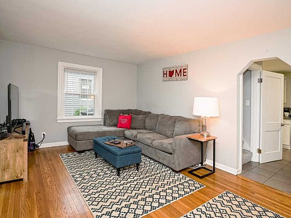 4th image of 7328 Juler Ave
