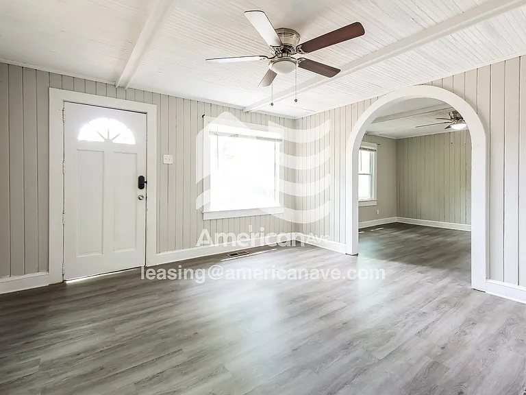 25239_002_living_room_3.jpg