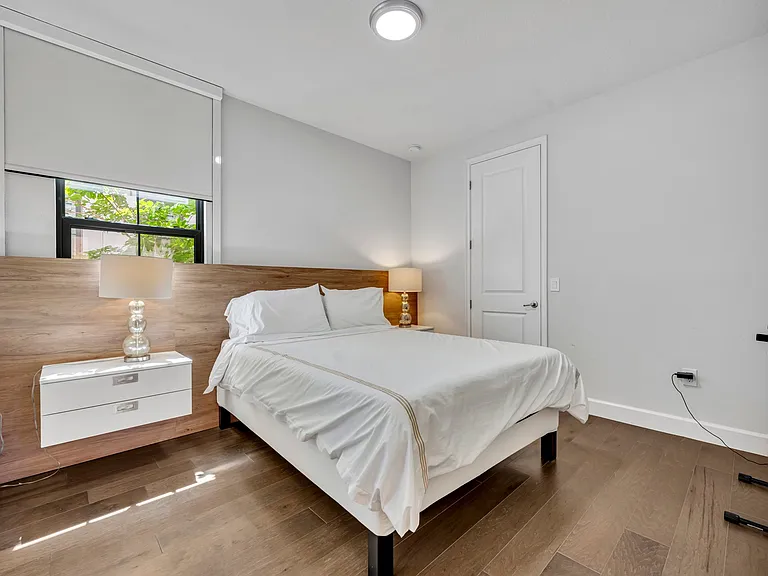 7613 Toscana Blvd — Photo 37