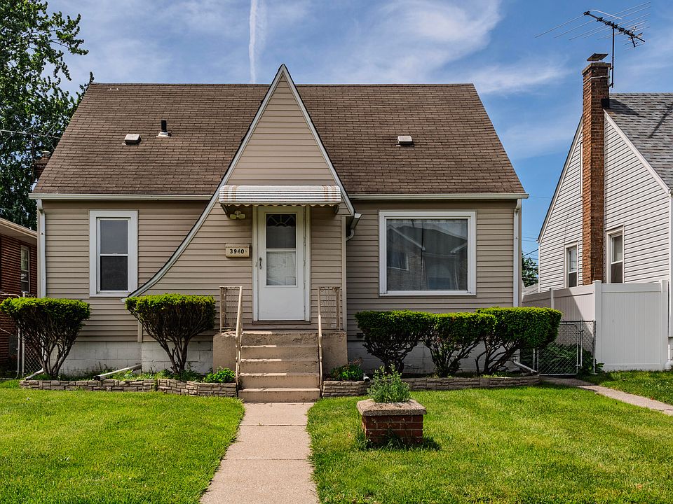 1st image of 3940 Towle Ave
