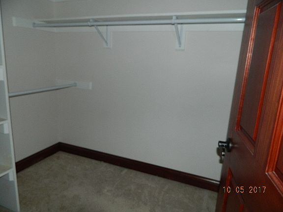 4th image of 32 Pvt Dr #75