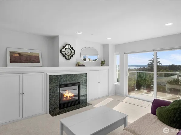 4409 California Avenue SW #503, Seattle, WA 98116