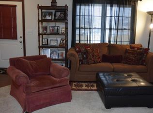 6002 Woodshire Dr, Westerville, OH 43081