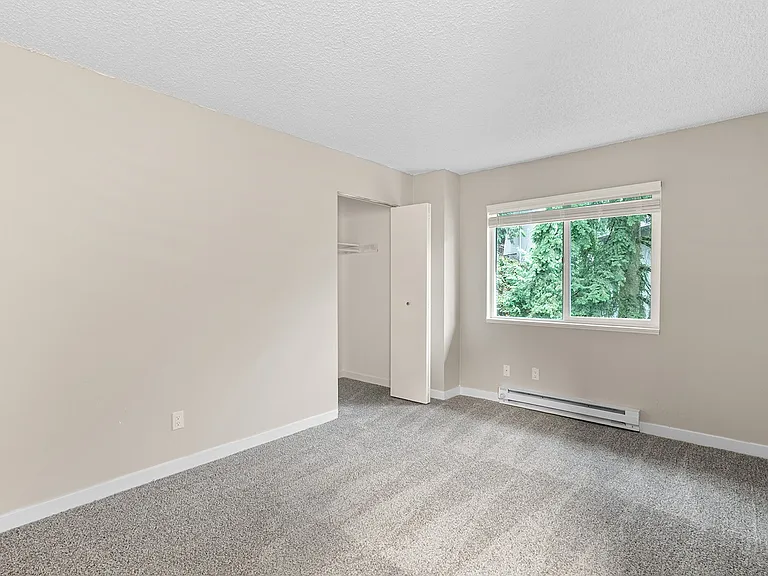 Cascade Vista — Photo 12