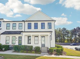 83 Arnold Poplar Ln, Auburn, GA 30011