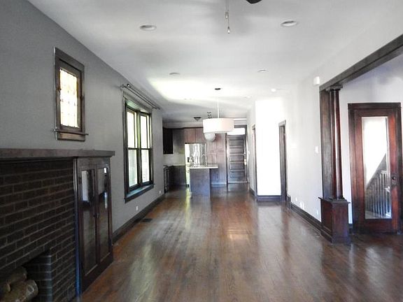 3rd image of 4320 N Tripp Ave #1