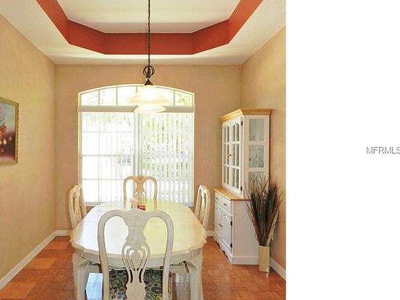 5th image of 418 Country Vineyard Dr
