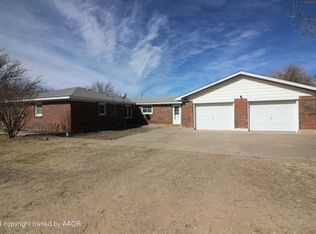 409 S Cornell Ave, Fritch, TX 79036