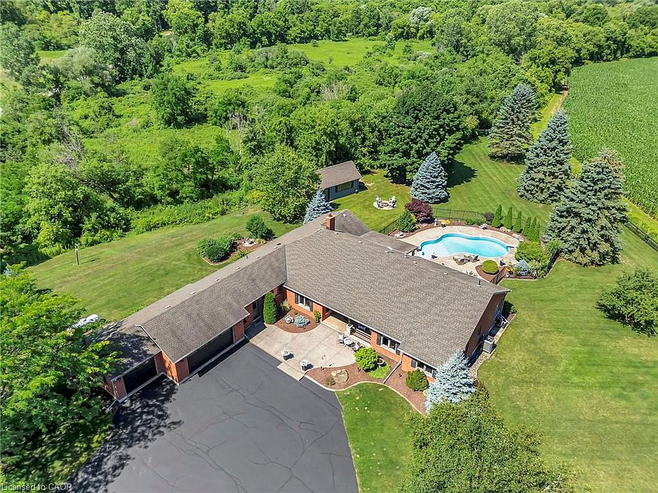 1st image of 999 Governors Rd W