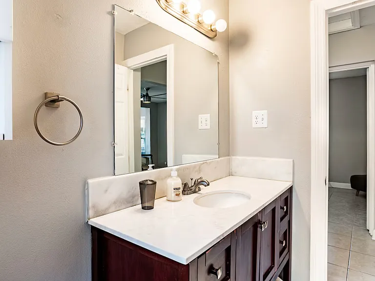 3512 W Cherokee Ave — Photo 20