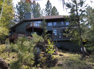 60010 Ridgeview Dr E, Bend, OR 97702