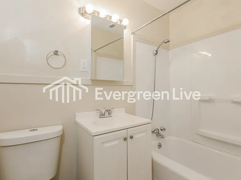 4540 Meadowridge Dr — Photo 14