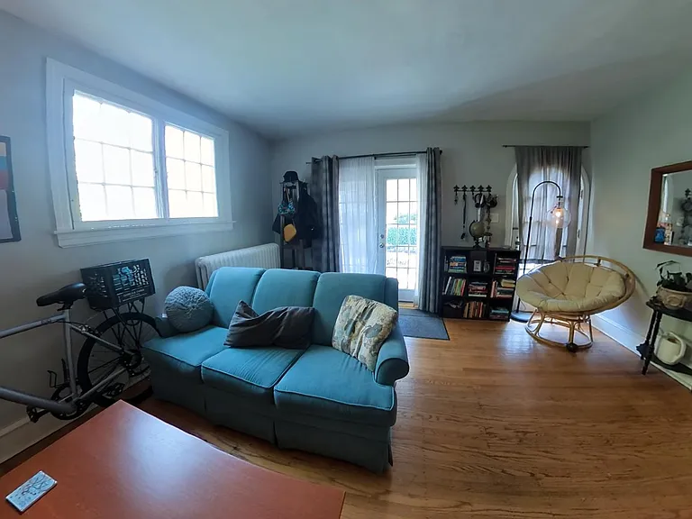 83 W Sedgwick St — Photo 3