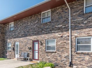 1261 Woodbrook Cir W, Columbus, OH 43223