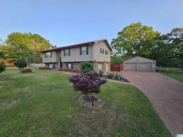 90 Sundale Dr, Eastaboga, AL 36260
