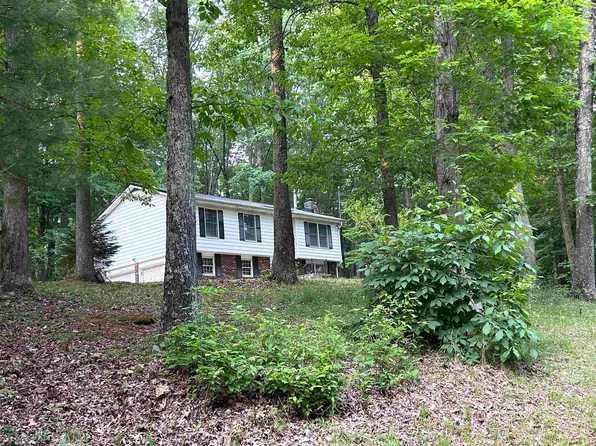2218 Talbott Rd, Belington, WV 26250