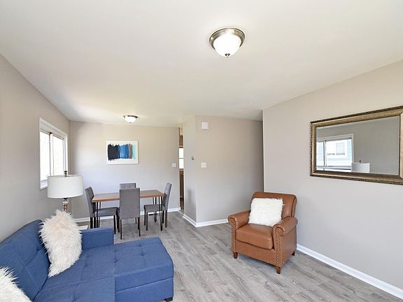 4th image of 3294 Lapland Dr