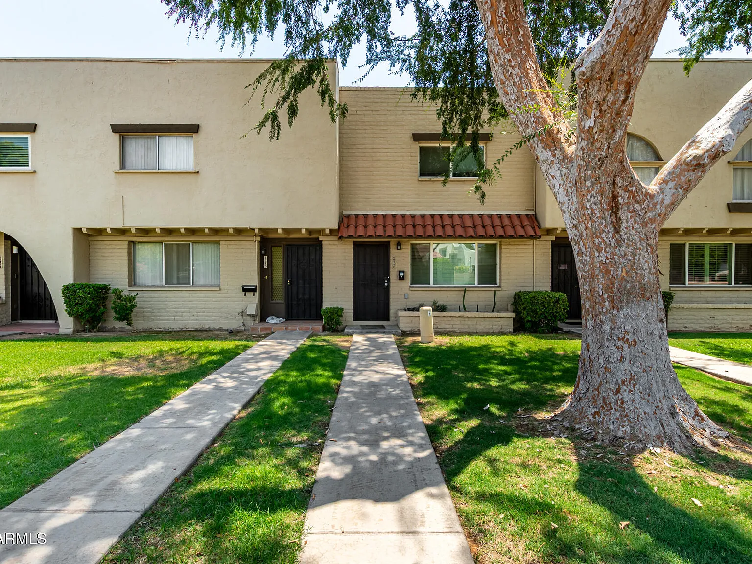 3 bed, 2.5 bath, 1632 sqft, $2,500 — Photo 1