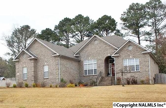 1st image of 7018 Pinyon Pine Ln SE