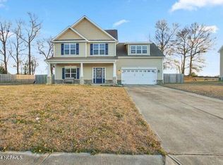 239 Maidstone Dr, Richlands, NC 28574