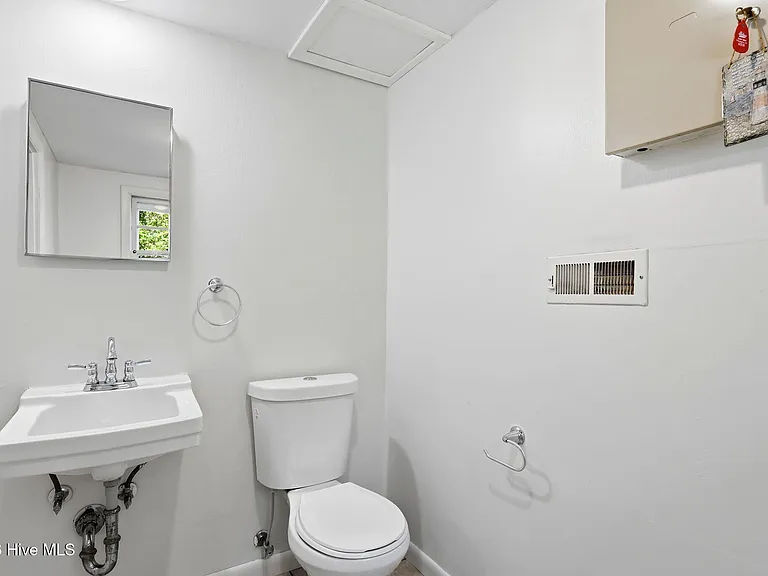 5914 Ormskirk Dr — Photo 30