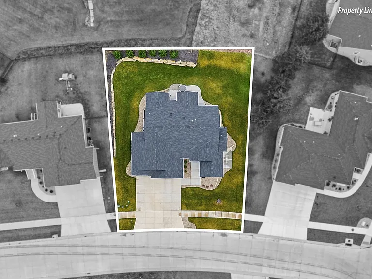 8849 Moonbug Ln — Photo 64