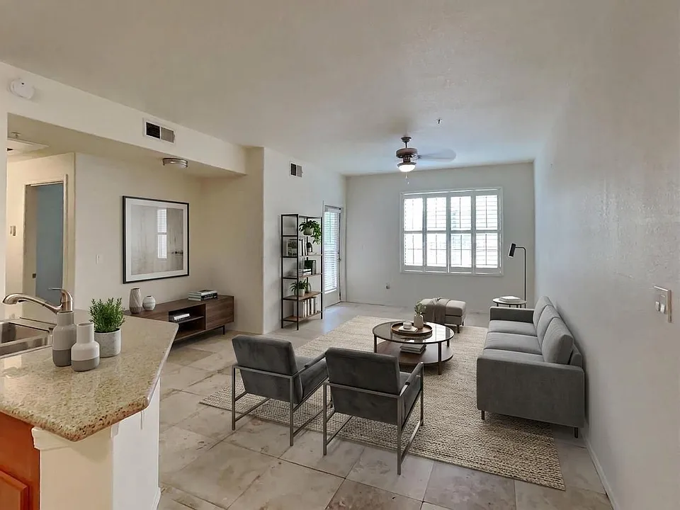 5302 E Van Buren St #1015