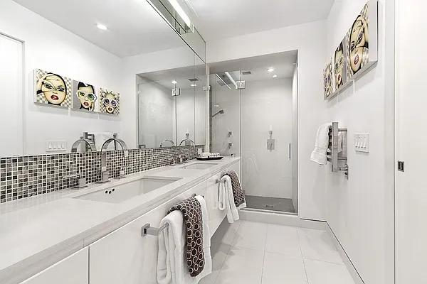 Sold by Stribling | media 7